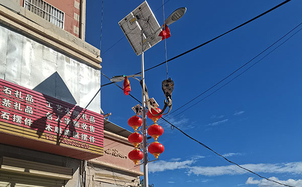 通渭智慧路灯如何实现城市节能管理